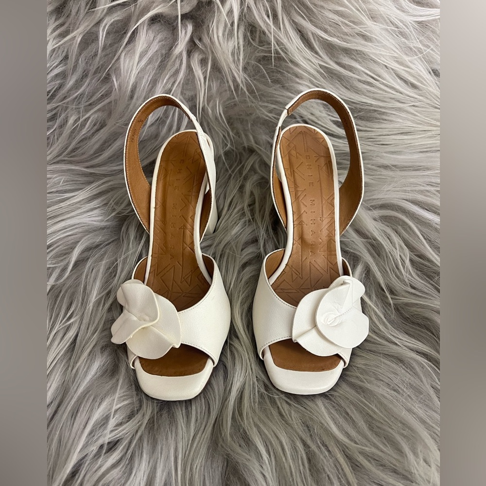 CHIE MIHARA heels with flowers-ANAMI LECHE size 36 worn once Original box